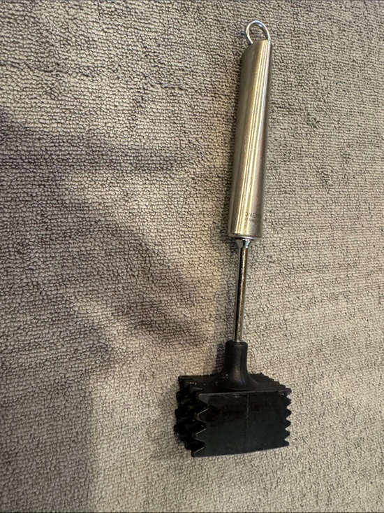 Oneida Other - Oneida Stainless Steel Handle Meat Tenderizer with Black Head